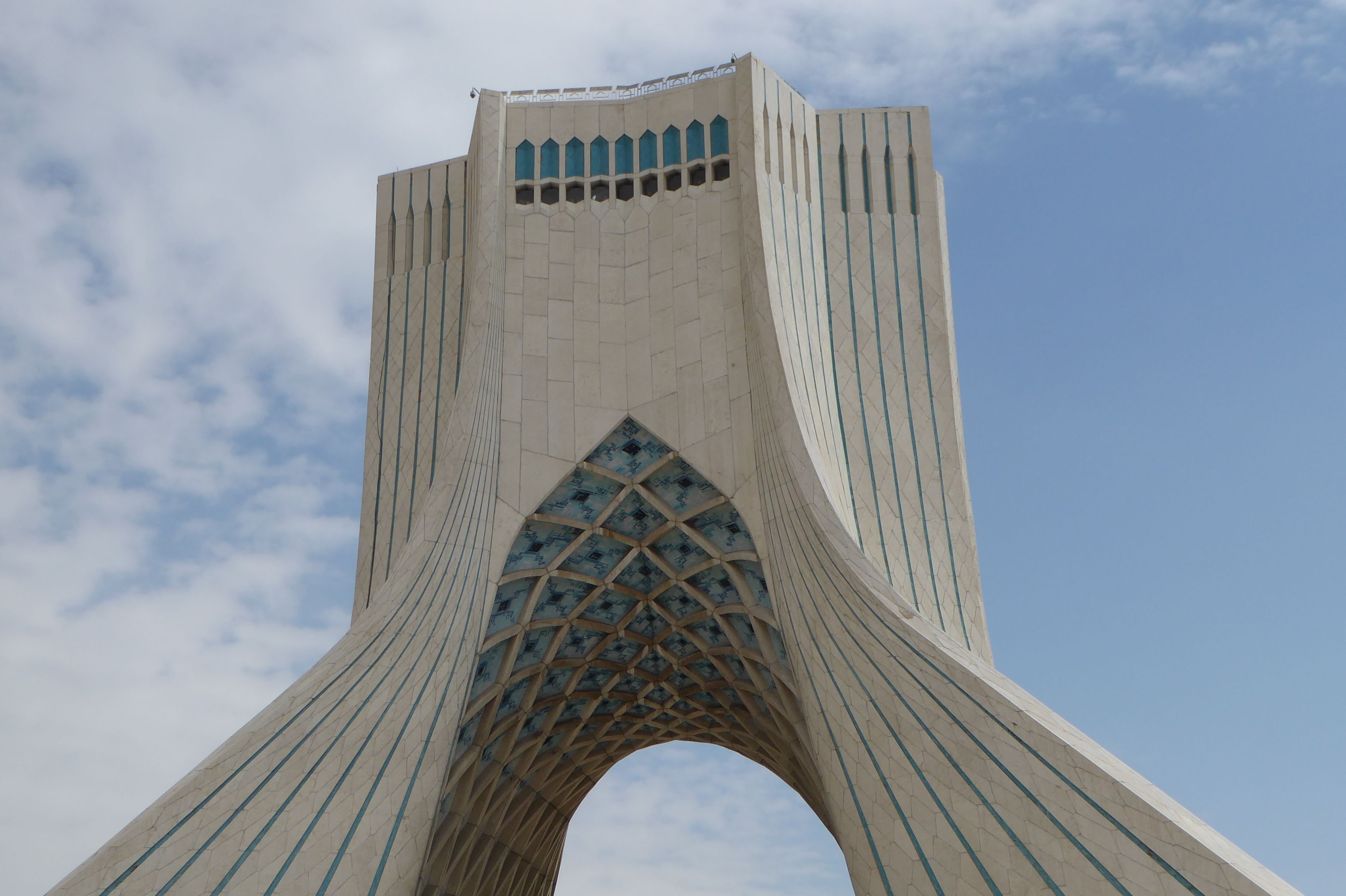 impressions-of-iran-tehran-special-information-geography-im