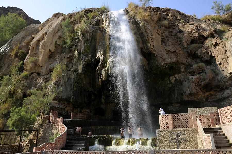 Large waterfall at Hammamat Ma‘in