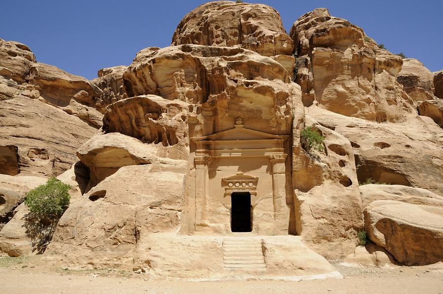 Temple Little Petra