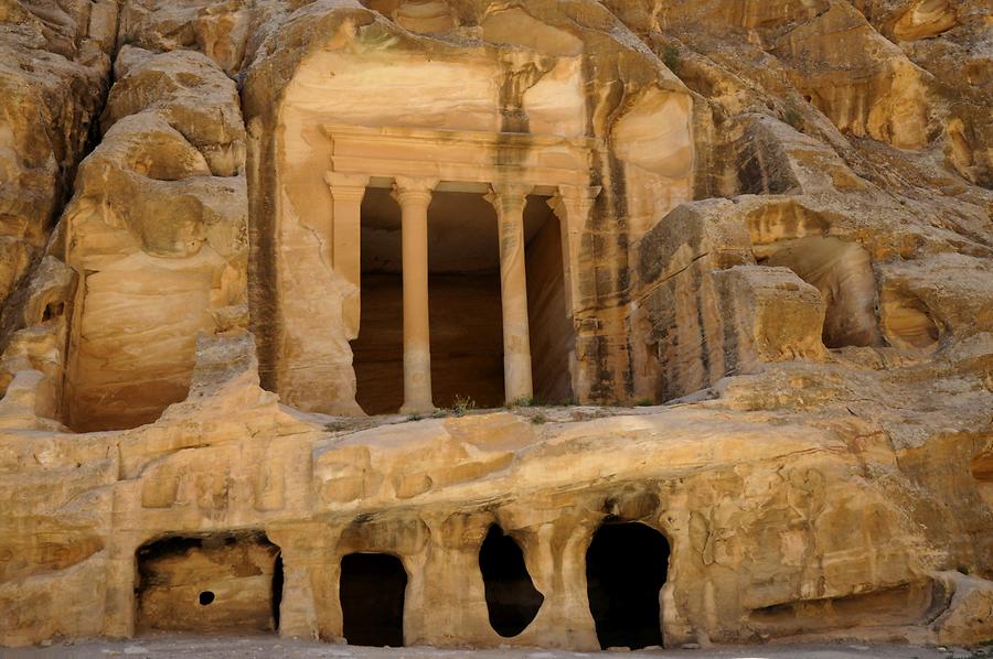 Temple Little Petra