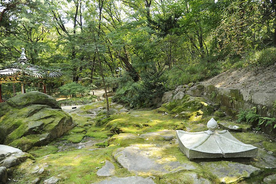 Changdeok garden(3)