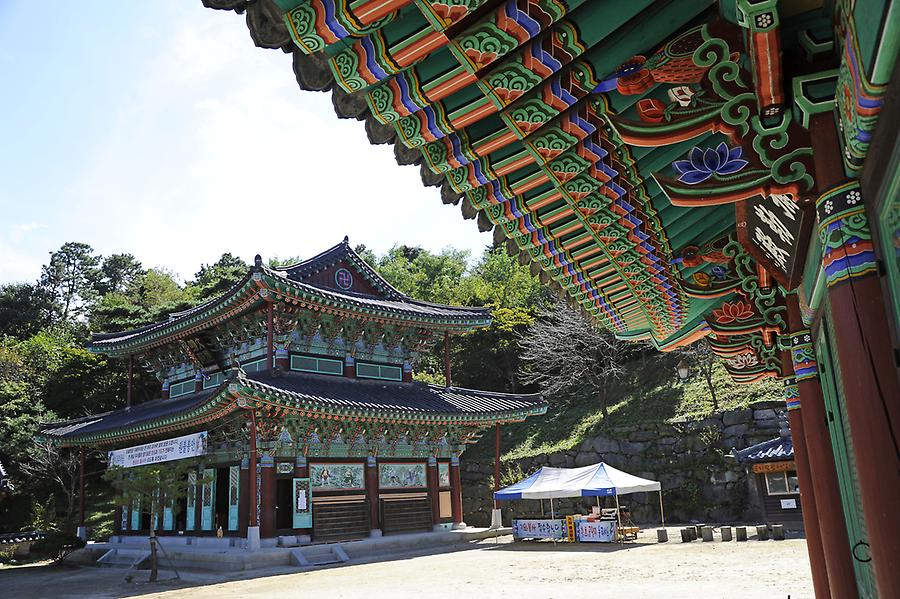 Gwanchok Temple