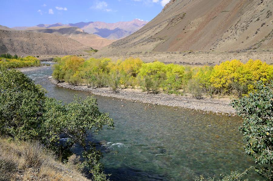 Suusamyr Valley