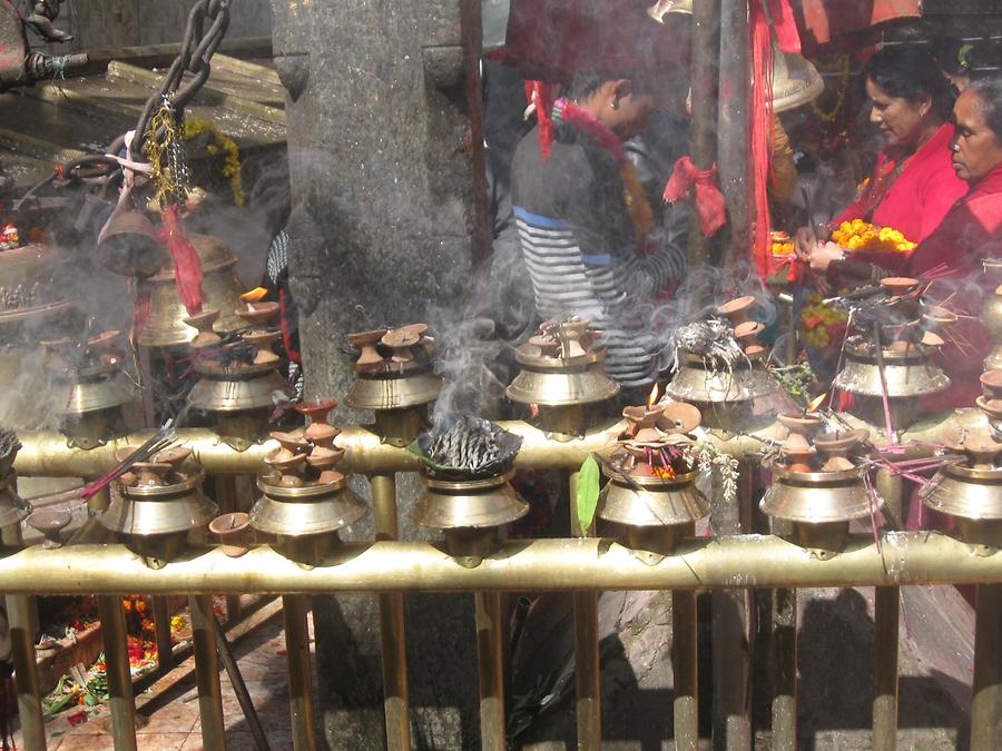 Dashkin Kali Oil Lamps