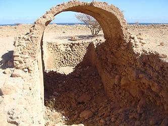 From Muscat into the desert