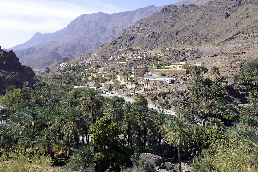 Wadi Bani Kharus