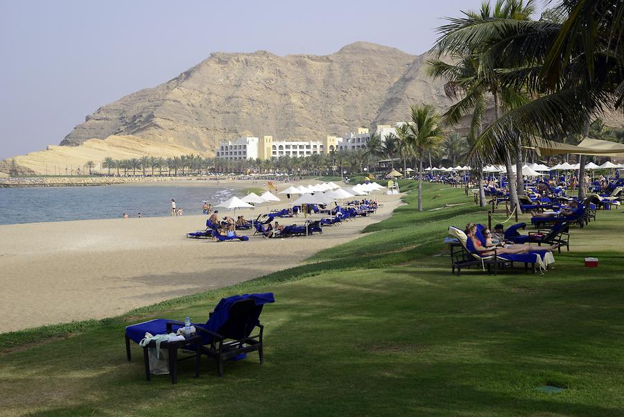 Bar Al Jissah Bay - Luxury Hotel Bar Al Jissah Bay - Luxury Hotel