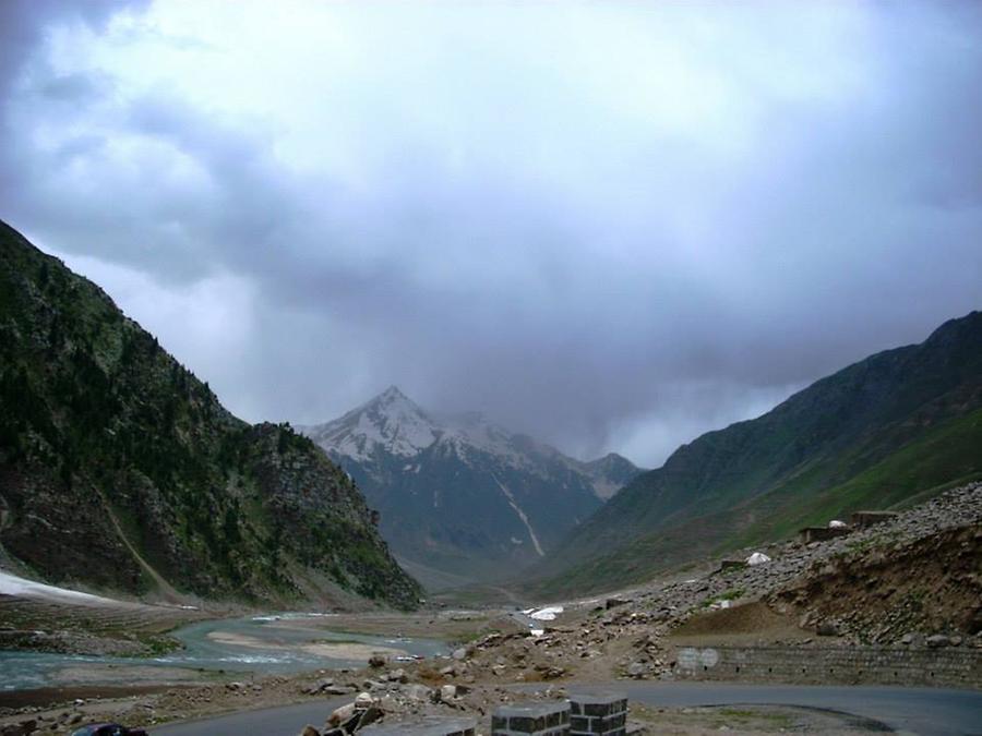 Green pastures on mountains