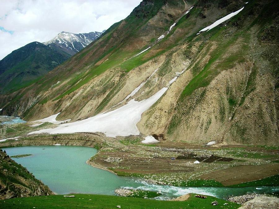 Green pastures on mountains