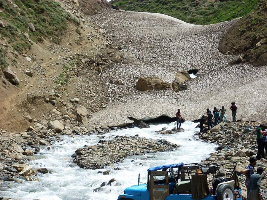 River flows through the mountains