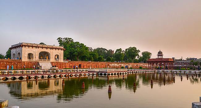 Marvelous view of the Shalimar Gardens, Photo: Muhammad Ashar, from Wikicommons 