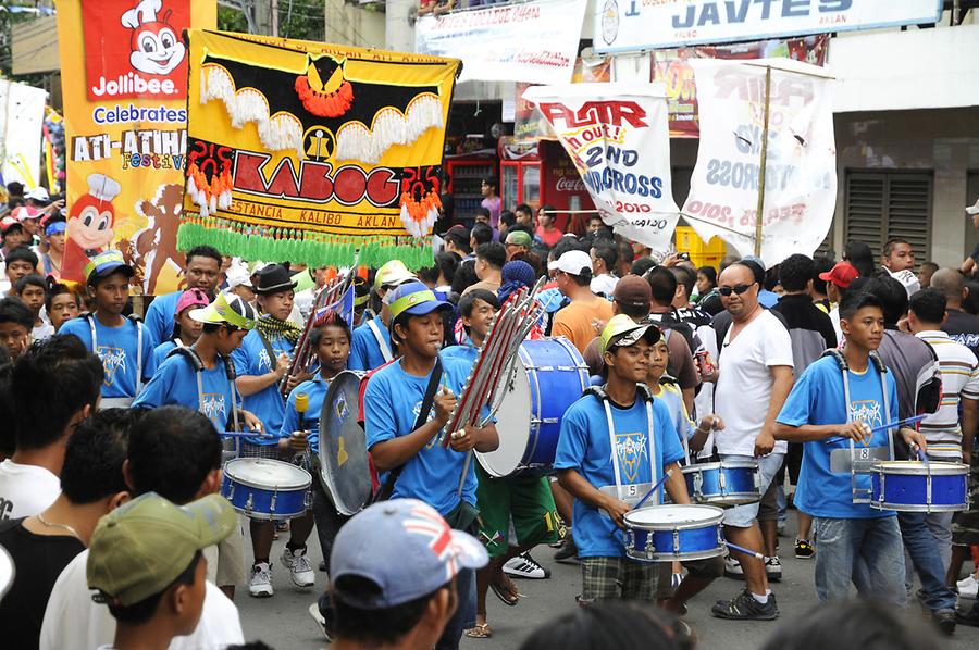 Ati Atihan drummers