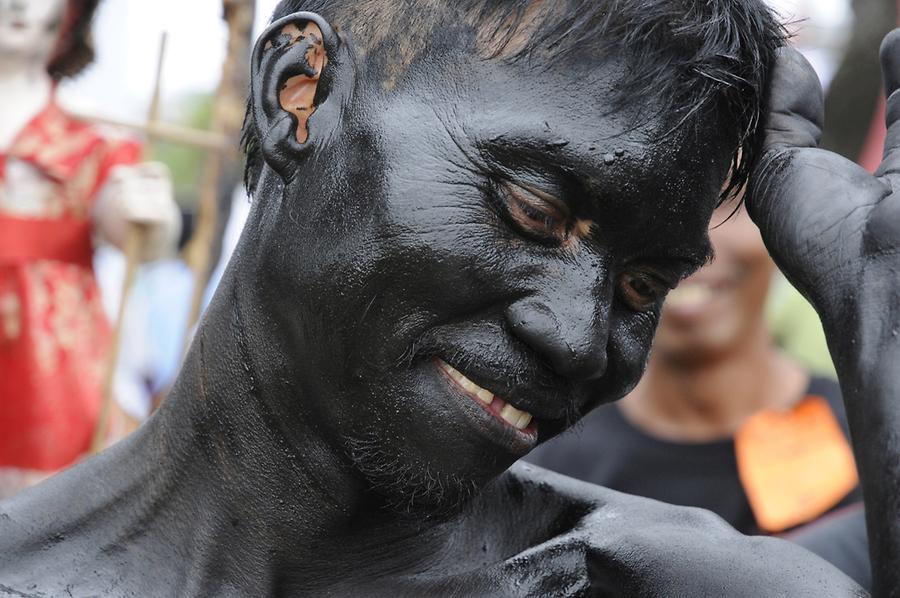 Ati Atihan parade of the tribes