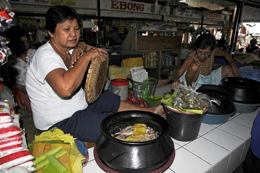 Market of Taal