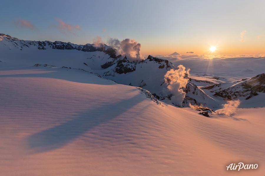 Mutnovsky Volcano. Sunset, © AirPano 