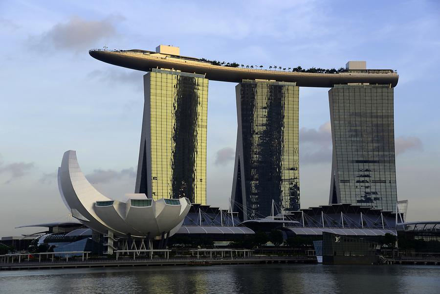 Marina Bay Sands Hotel