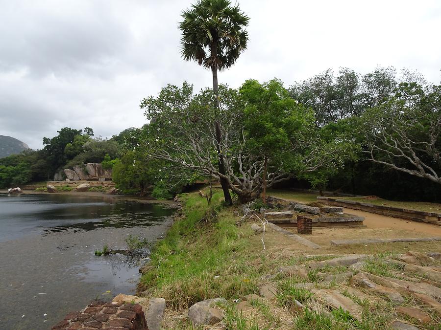 Anuradhapura - Kaludiya Pokuna