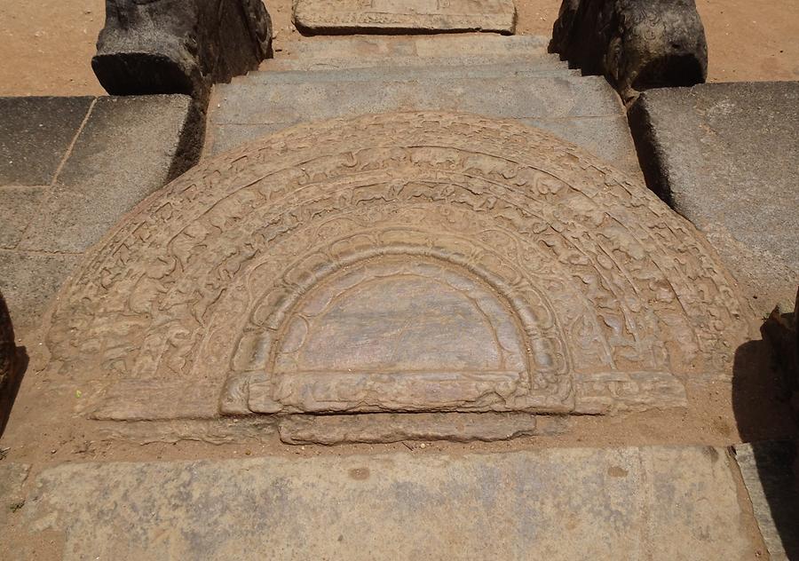 Polonnaruwa - Ancient Royal City; Buddhist Cult Site