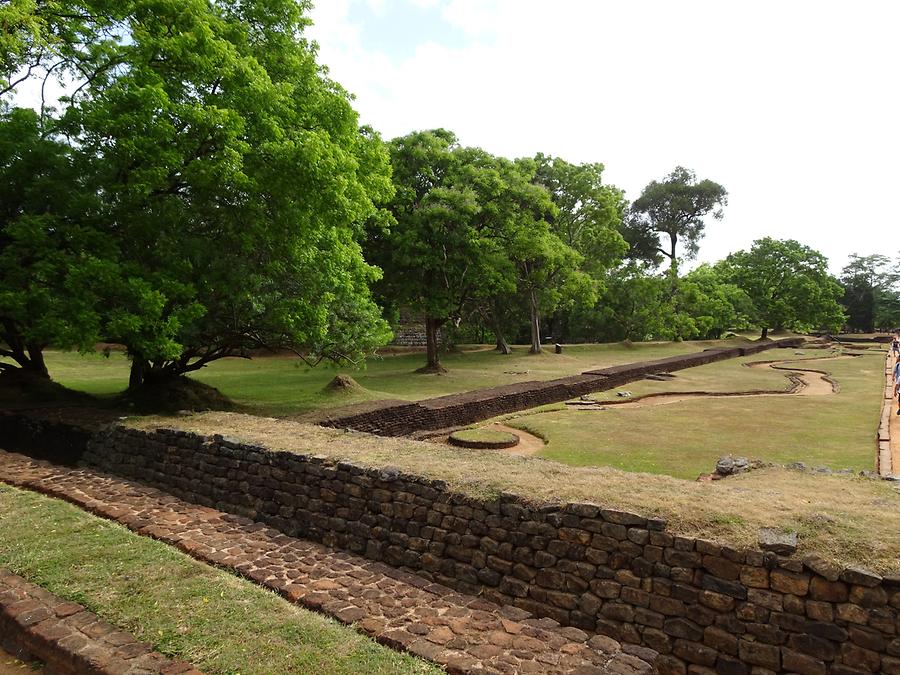 Sigiriya - Gardens