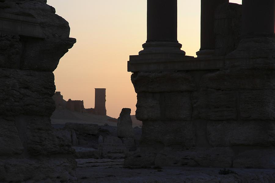 Sunrise over the Tetrapylon at Palmyra