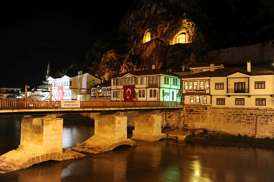 Amasya at Night