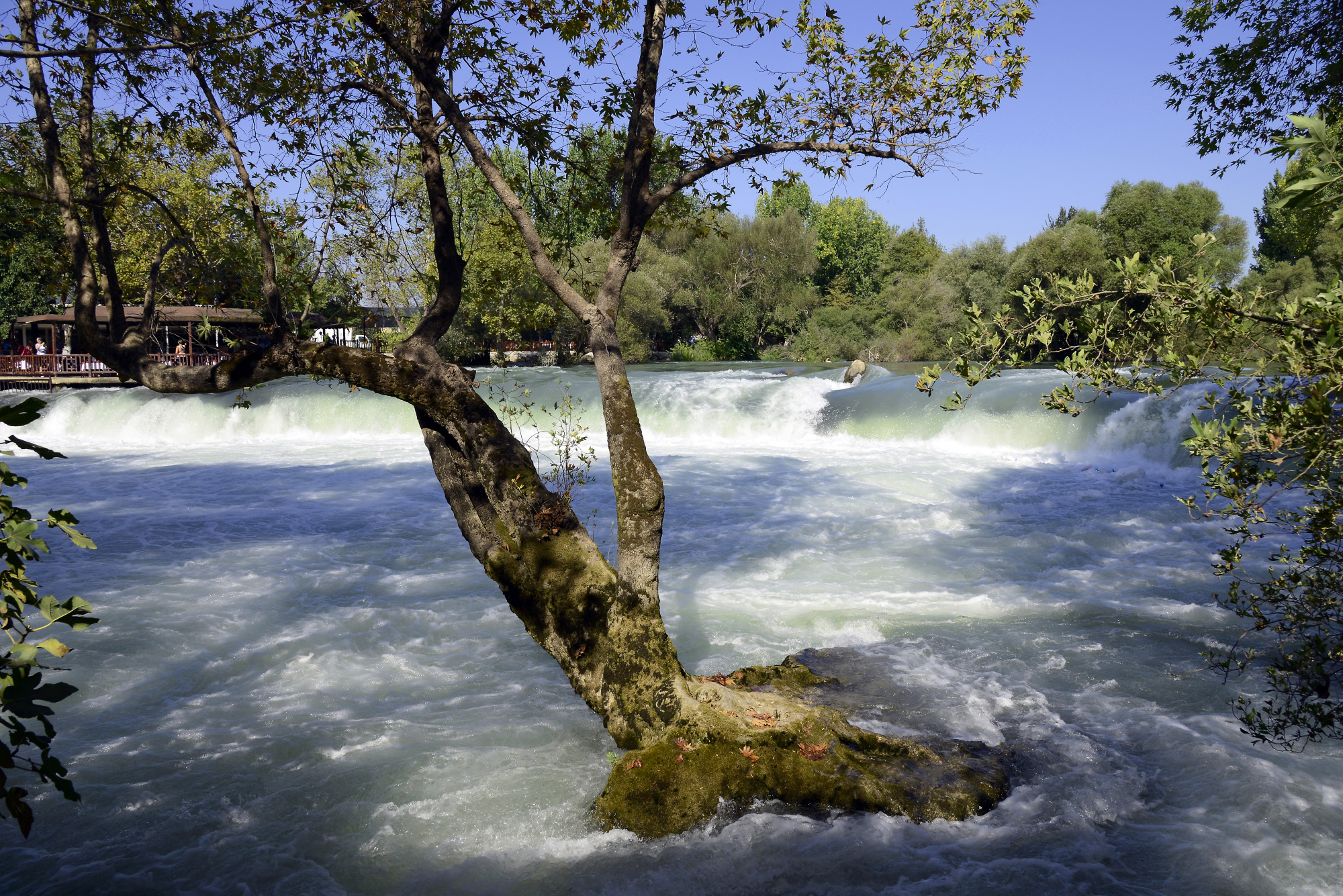 Manavgat antalya. Манавгат (река) реки Турции. Река Манавгат в Турции. Водопад Манавгат. Водохранилище Манавгат.