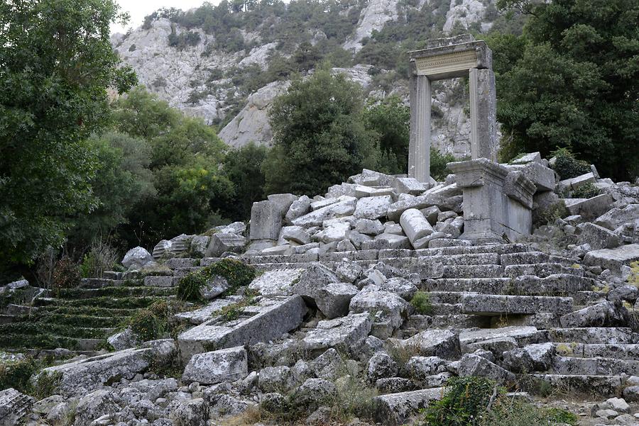 Termessos - Hadrian Propylon
