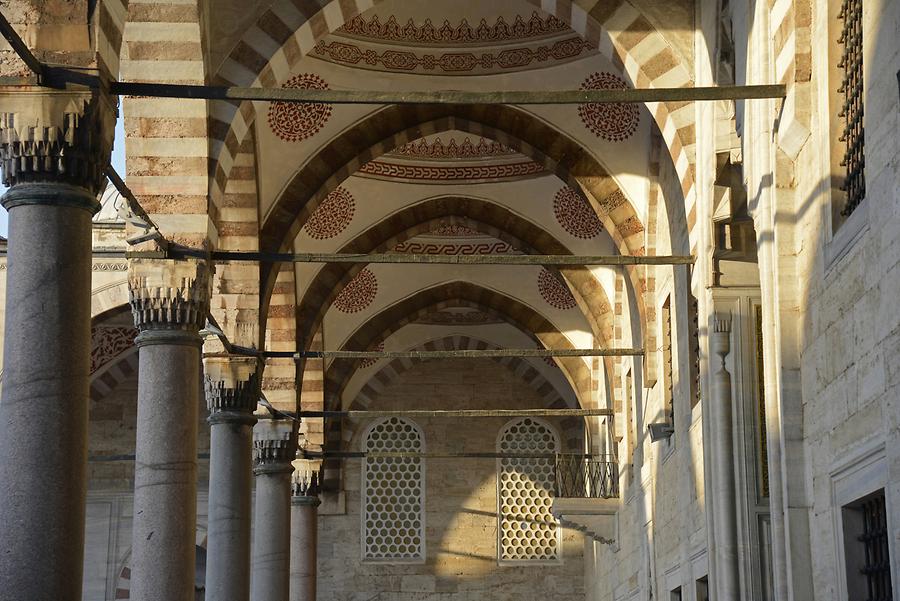 Sultan Ahmet Mosque - Forecourt