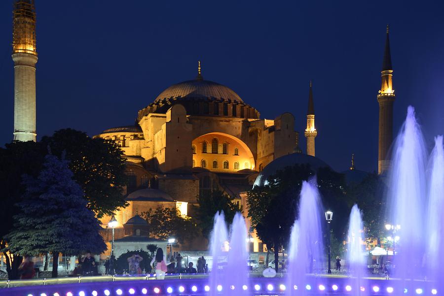 Sultan Ahmet Mosque at Night