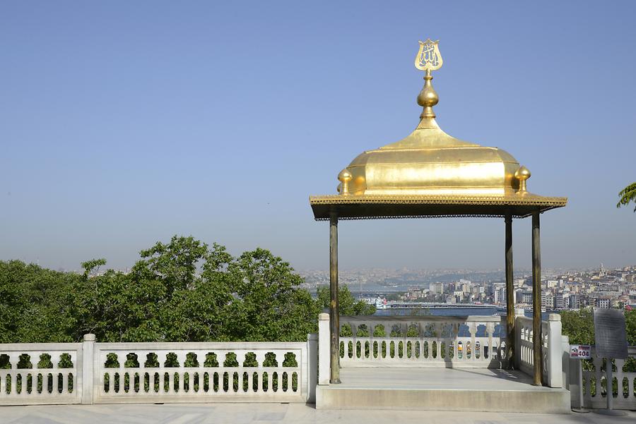 Topkapi Palace - Fourth Courtyard; Baghdad Kiosk