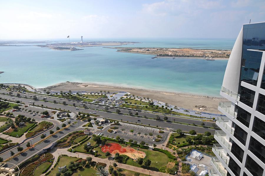 Abu Dhabi Corniche