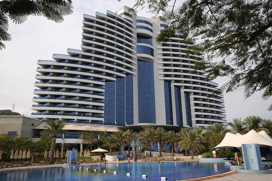 Le Meridien Al Aqah