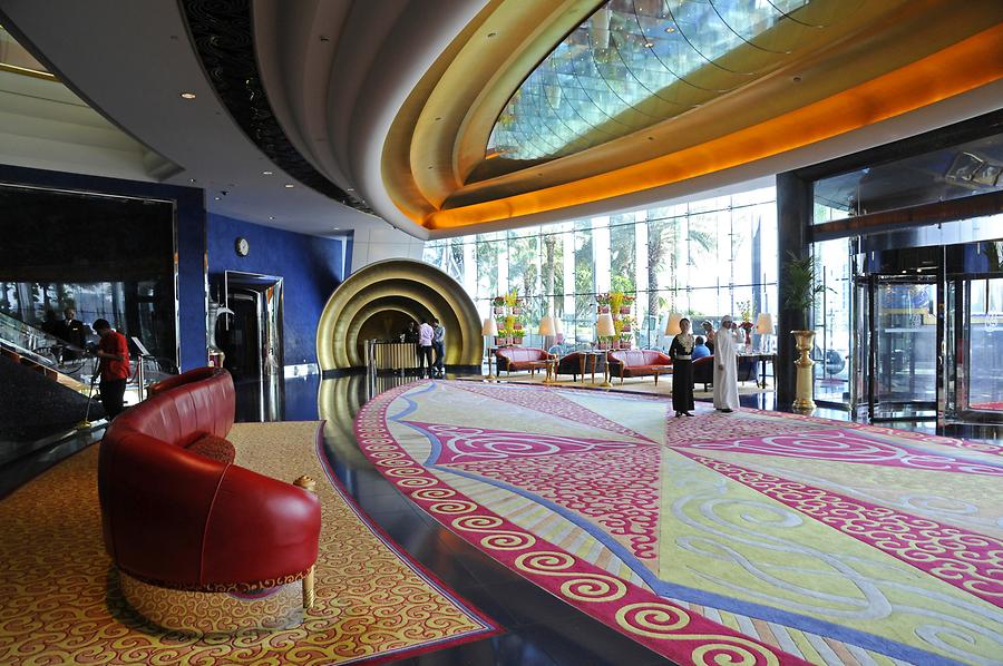 Burj al Arab, Lobby