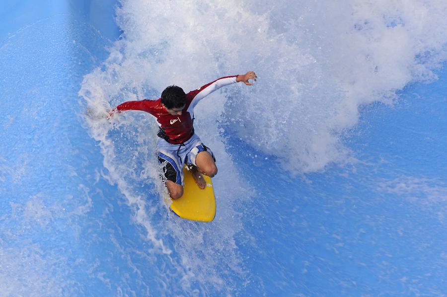 Wild Wadi Waterpark, FlowRider