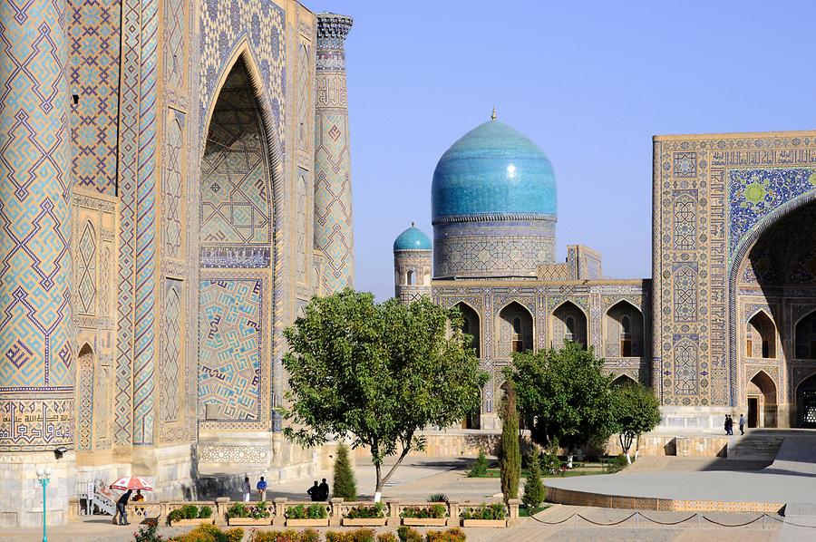 Registan - Ulugh Beg Madrasah