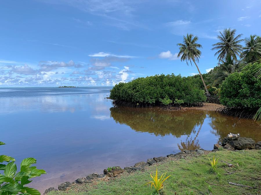 Ngulu Atoll - Pacific Ocean