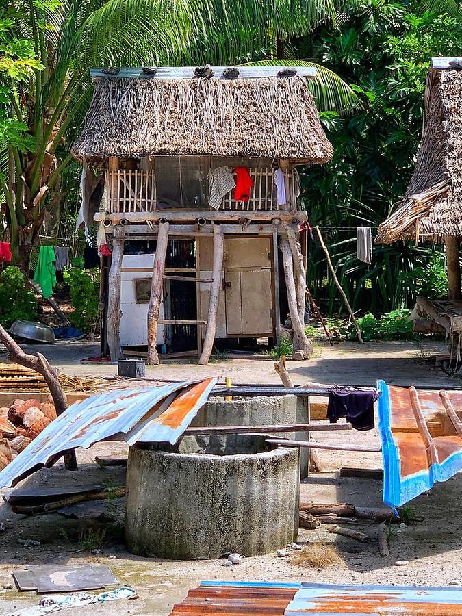 Butaritari Atoll - Hut