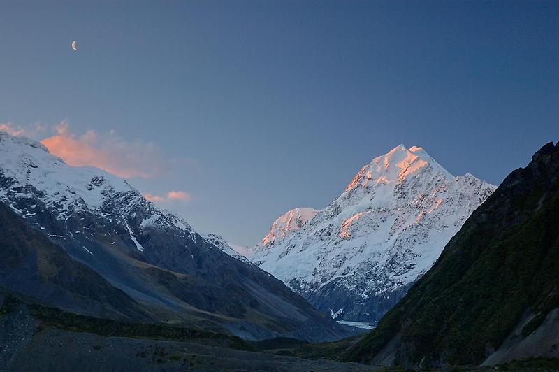 Sunset over Mount Coo