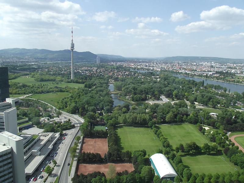 Danube Tower, Vienna