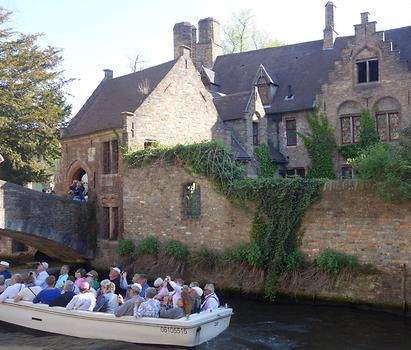 Bruge