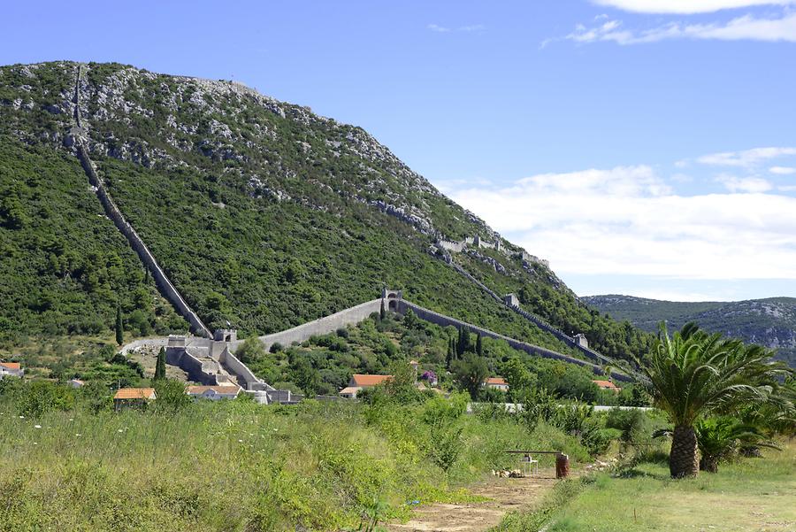 Pelješac - Walls of Ston