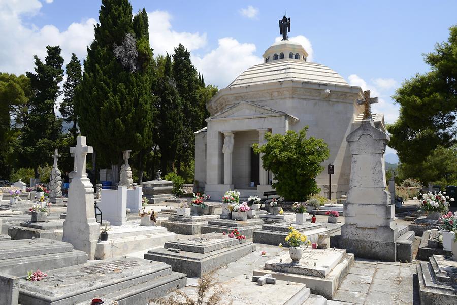 Cavtat - Cemetery; Mausoleum