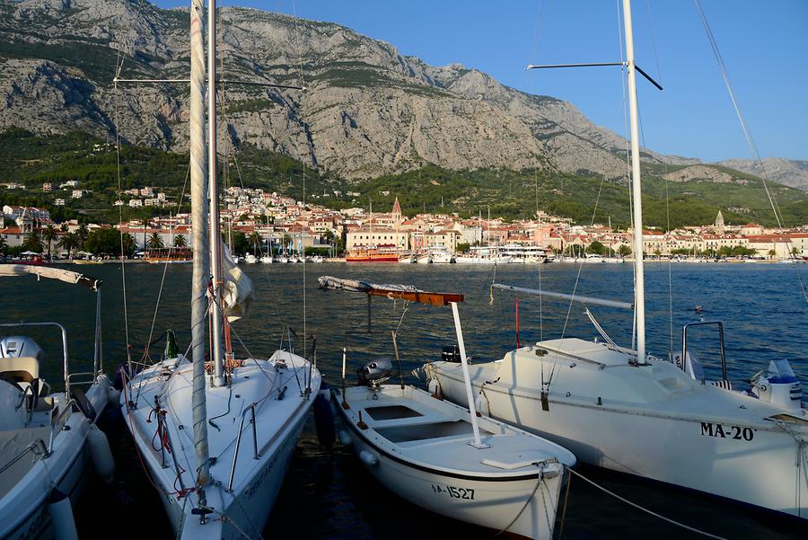 Makarska - Harbour Promenade