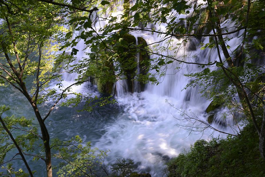 Plitvice Lakes - Waterfall