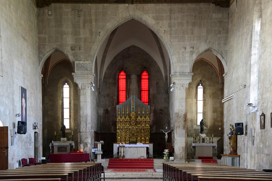 Pula - Church of St. Francis; Inside