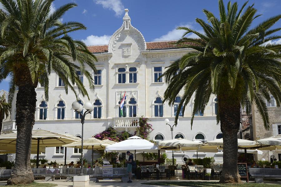 Trogir - Seaside Promenade