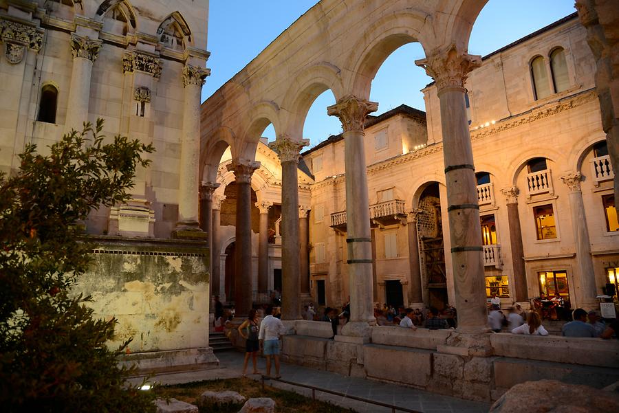 Diocletian's Palace at Night