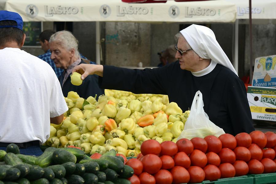 Farmers' Market