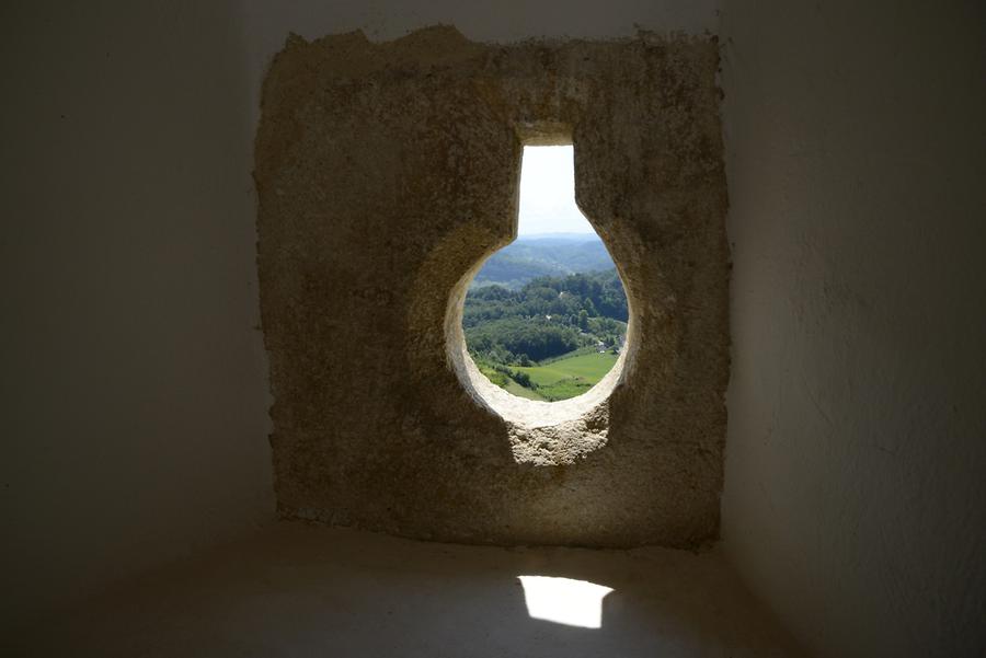 Veliki Tabor Castle - Loop Hole