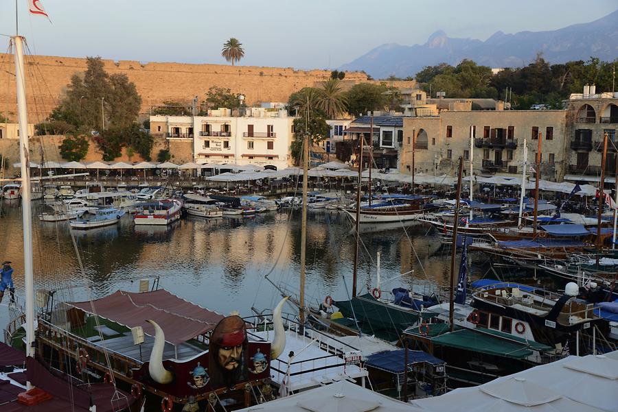 Girne - Harbour